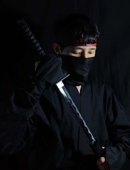 Kyoto : Kiyomizu-dera Temple : Ninja Indoor photoshoot - From Your Clothes to a Ninja Look, What the Dressing Covers