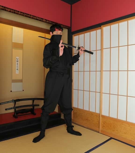 Kyoto : Kiyomizu-dera Temple : Ninja Indoor photoshoot - Value and Price: Is $42 Worth It for One Hour?