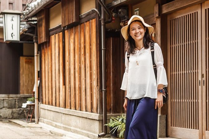 Kyoto Like a Local: Private & Personalized Experience (3 hrs) - Higashiyama’s wood-built lanes and Yasaka Pagoda moments
