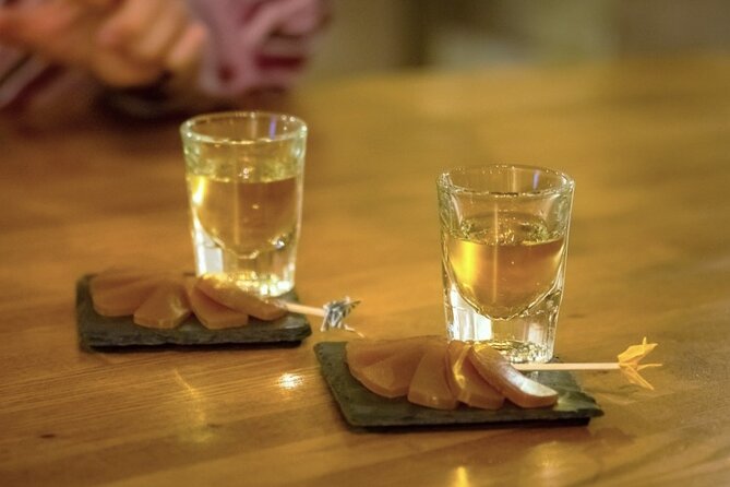 Kyoto Luxury Sake, Whisky and Cocktail Tour - Stop by stop: Kyoto Kawaramachi Garden to the Gion lanes