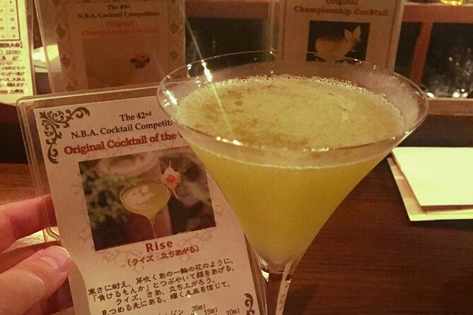 Kyoto Luxury Sake, Whisky and Cocktail Tour - Gion Shirakawa, then where the night ends in Pontocho
