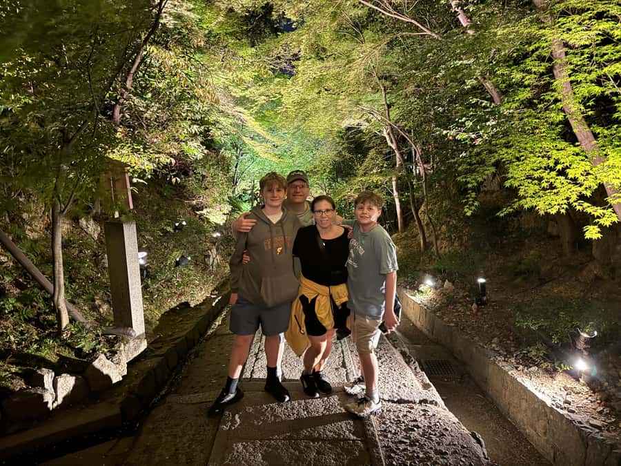 Kyoto Magic Night Walk: Gion & Fushimi Inari(Private Option) - The Guide Factor: What Makes It Feel Personal