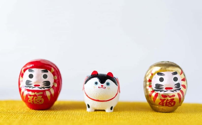 Kyoto: Make Your Own "Daruma" Craft & Painting Workshop - Rainy day reality, how to protect your painted piece