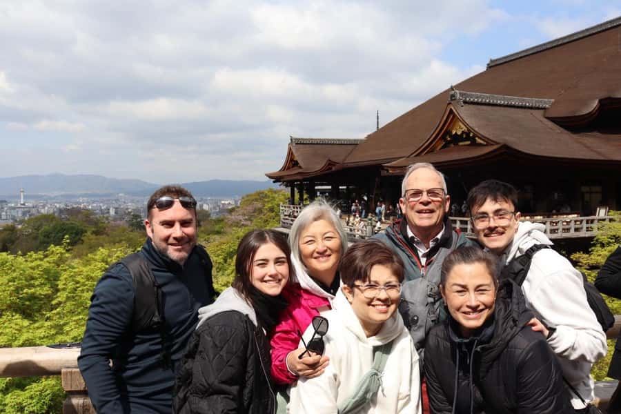 Kyoto Morning Highlights Tour: Fushimi, Kiyomizu-dera & Gion - Key reasons this morning route works so well