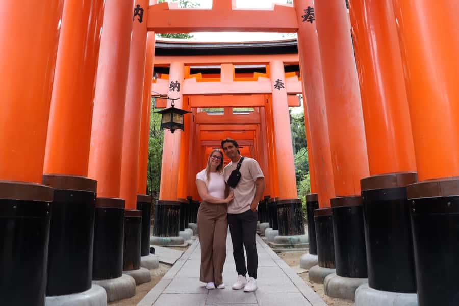 Kyoto Morning Highlights Tour: Fushimi, Kiyomizu-dera & Gion - Kyoto Station meetup: the easiest way to not miss the start
