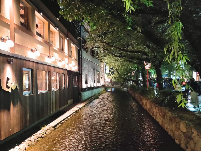Kyoto Night All-Inclusive Eats and Streets, Gion and Beyond - Practical tips for a smooth night in Gion