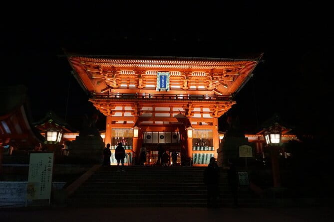 Kyoto Night Walking Guided Tour at Fushimi Inari Shrine - Price and value: is $39.19 worth one hour?