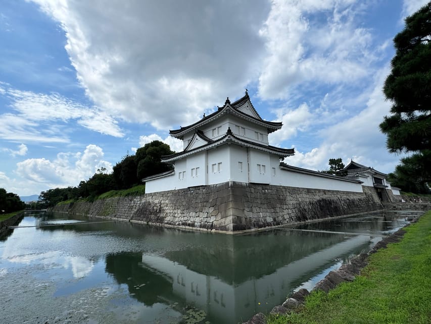 Kyoto: Nijo Castle & Gardens 2-Hour Guided Tour - English guide, private or small groups, and why that changes everything