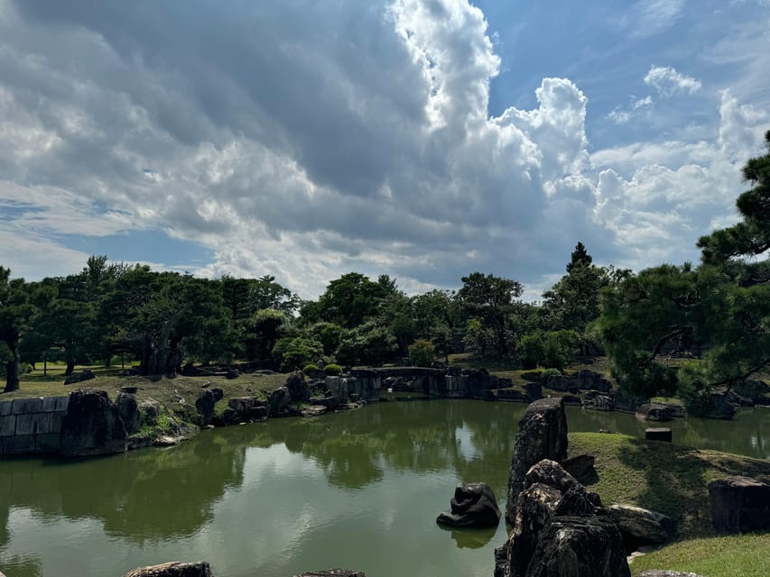 Kyoto: Nijo Castle & Gardens 2-Hour Guided Tour - Price and value: what $54 buys you in Kyoto time