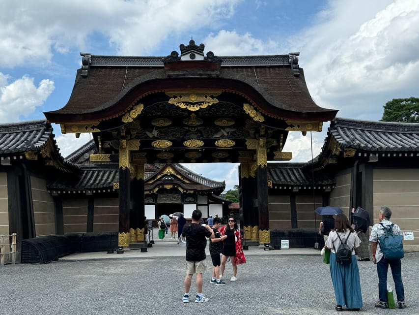 Kyoto: Nijo Castle & Gardens 2-Hour Guided Tour - Meeting at Higashi-Ohtemon, and why it matters