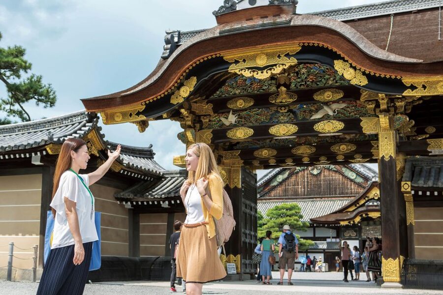 Kyoto: Nijo-jo Castle and Ninomaru Palace Guided Tour - Timing check: closures that affect your plan