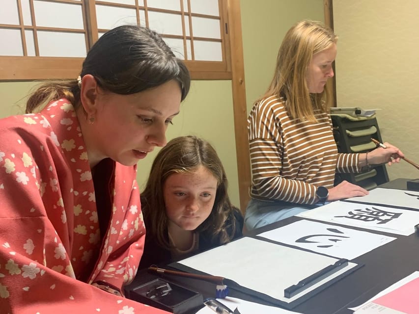 Kyoto Ninenzaka : Japanese Calligraphy Class in Townhouse - Price and Value: Is $49 Fair for 50 Minutes?