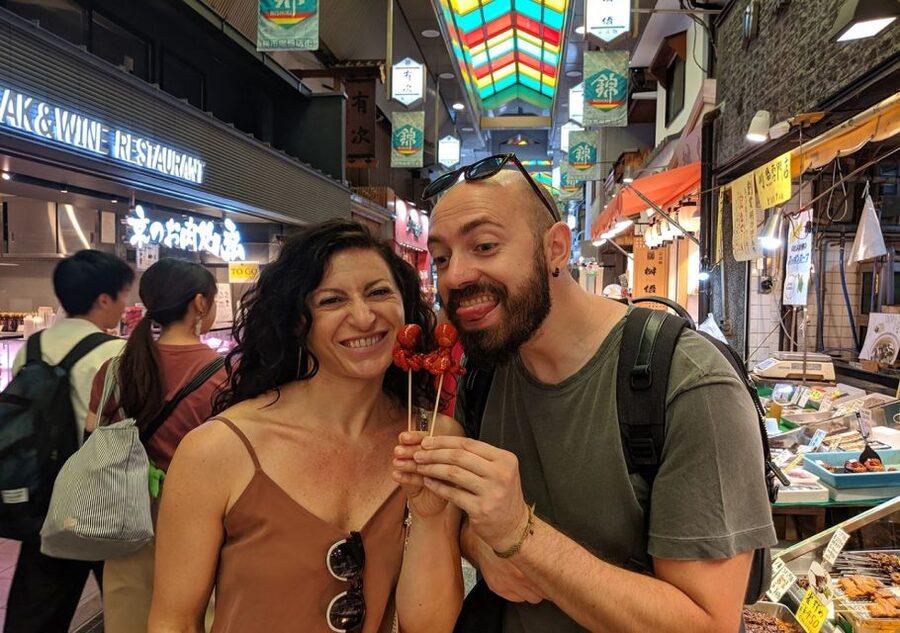 Kyoto: Nishiki Market Food Tour - What you eat in Nishiki: seafood, seasonal snacks, tea, and lunch