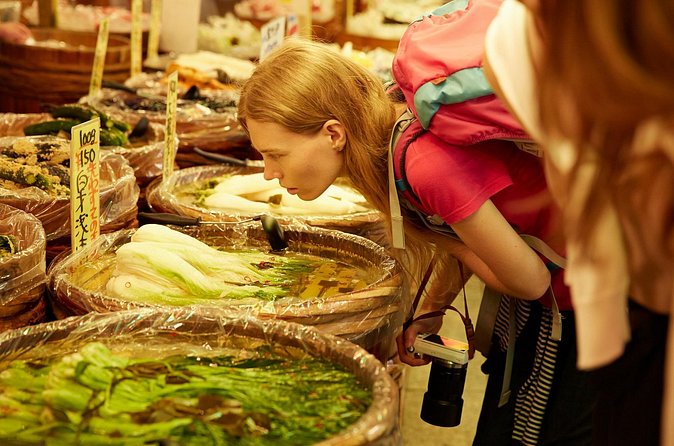 Kyoto: Nishiki Market Guided Tour To Find Their Gourmet - Should You Book This Nishiki Market Food Tour?