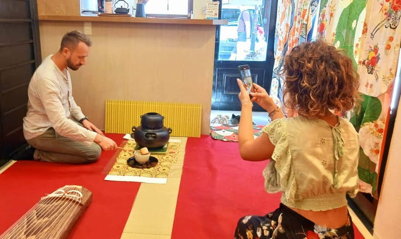 Kyoto: Nishiki Market Tea Ceremony with Koto Performance - Where the live koto fits in, and what you’ll hear