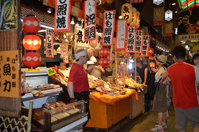 Kyoto Nishiki Market Tour - Navigating Nishiki’s crowds without losing your appetite