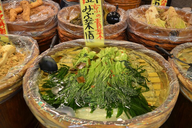 Kyoto Nishiki Market Tour - Logistics that matter on the ground