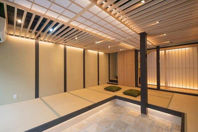 Kyoto : Okada Tea Ceremony & Kimono - Choosing your kimono, getting dressed, and managing comfort