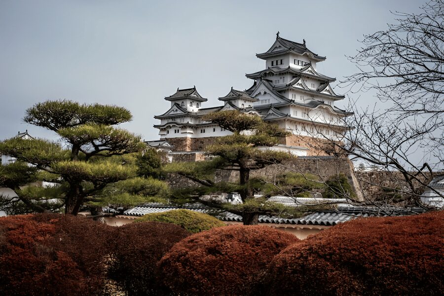 Kyoto/Osaka: Kobe & Himeji Journey Through Culture & History - Kobe Harborland: a simple first stop with big, easy views