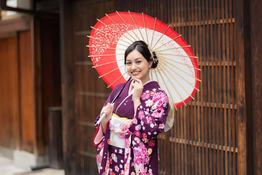 Kyoto: Premium Kimono Rental for 1 day to stroll around - Hair Styling and Makeup: Optional, But Worth Considering