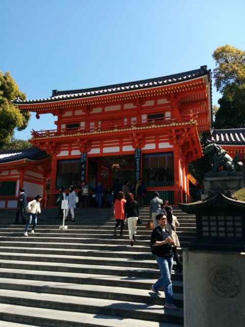 Kyoto: Private 2.5 Hour Historical Walking Tour - Yasaka Shrine Etiquette and Kyoto’s Big Picture in Small Pieces