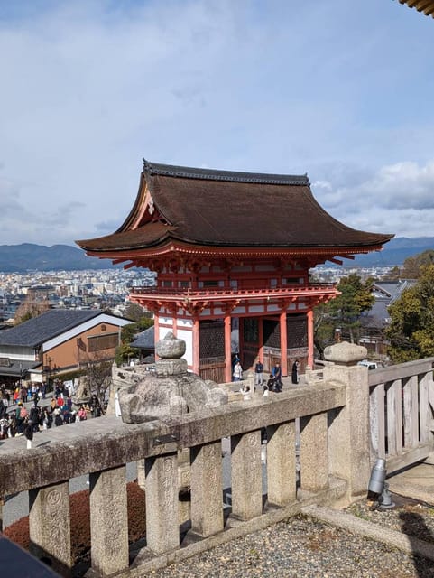 Kyoto: Private 2.5 Hour Historical Walking Tour - Price and Logistics, Including What You Should Budget For