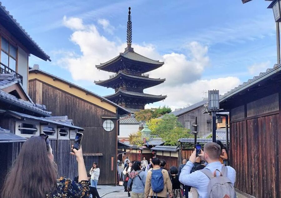 Kyoto: private and customized tour (walking/public transportation) - Private Kyoto sightseeing that starts at your hotel