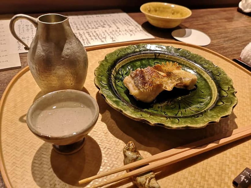 Kyoto: Private Authentic Kyoto Cuisine Experience with Guide - Ordering seasonal à la carte like a guest, not a spectator