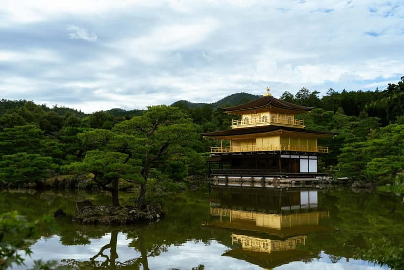 Kyoto: Private Day Tour with English-Speaking Driver - Kiyomizu-dera and the hill-walk streets: the Kyoto you can smell