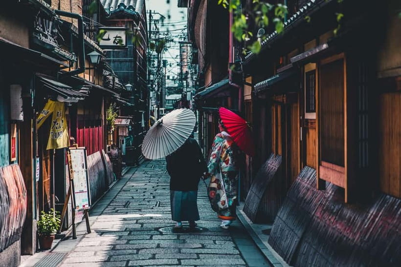 Kyoto: Private Day Tour with English-Speaking Driver - Fushimi Inari Taisha: planning for steps and photos