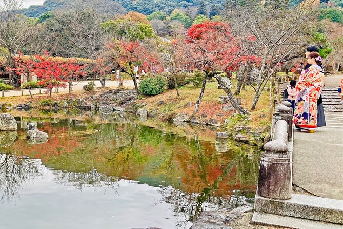 Kyoto Private magical Tour with a local guide - Stop-by-stop breakdown for Higashiyama to Gion to food