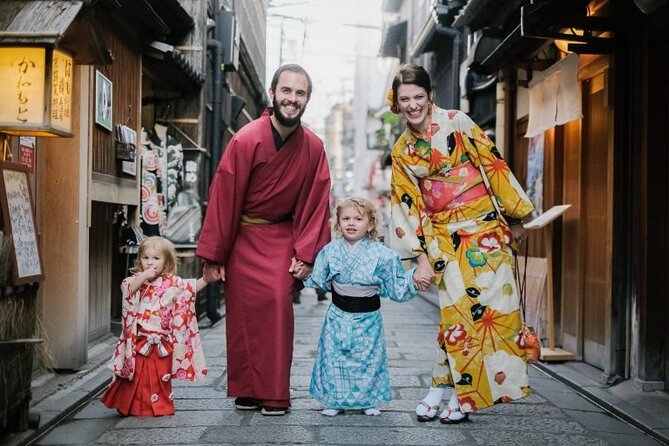 Kyoto Private Photoshoot Experience with a Professional Photographer - Price and value: what $289.39 per group really buys
