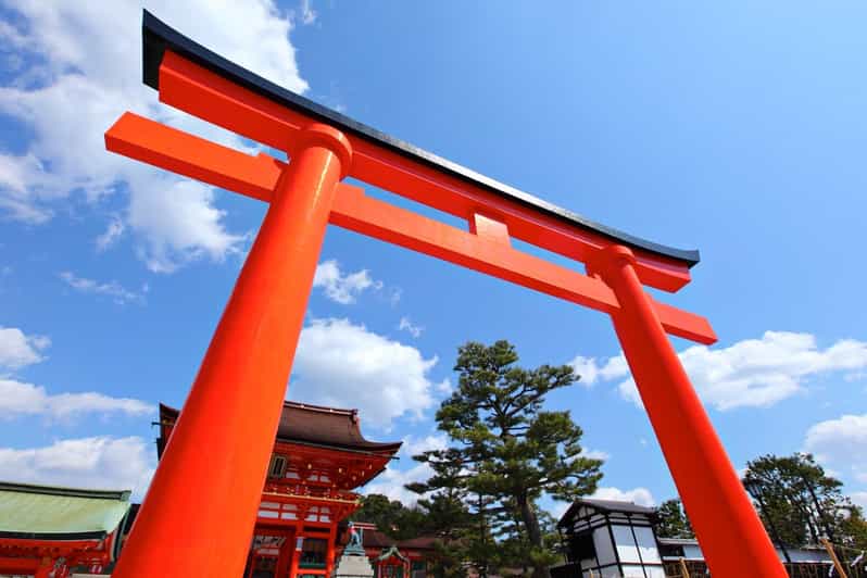 Kyoto: Private tour with Kyoto's licensed guide. Spanish - Kyoto in one day, with a guide you can actually follow