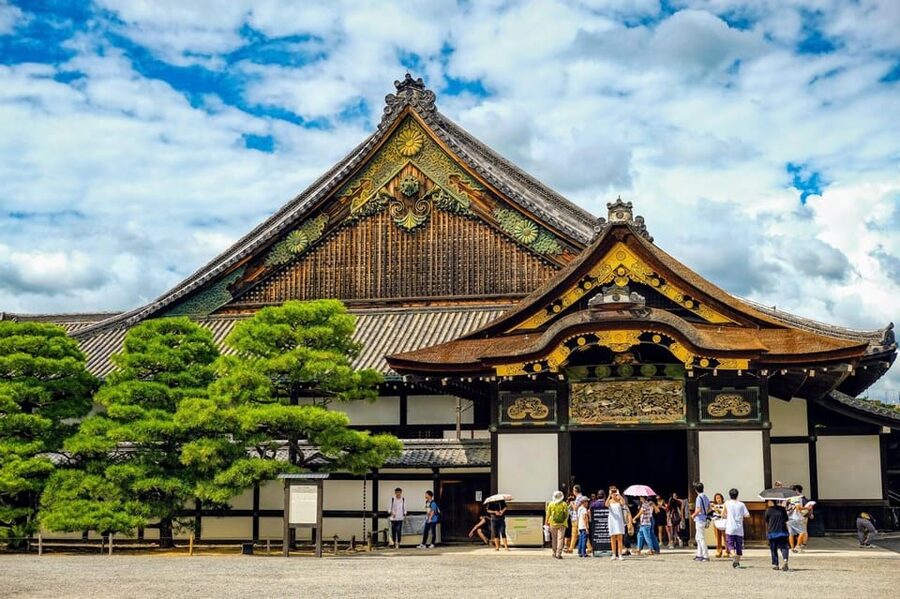 Kyoto: Private tour with Kyoto's licensed guide. Spanish - Price and logistics: where your $180 really goes