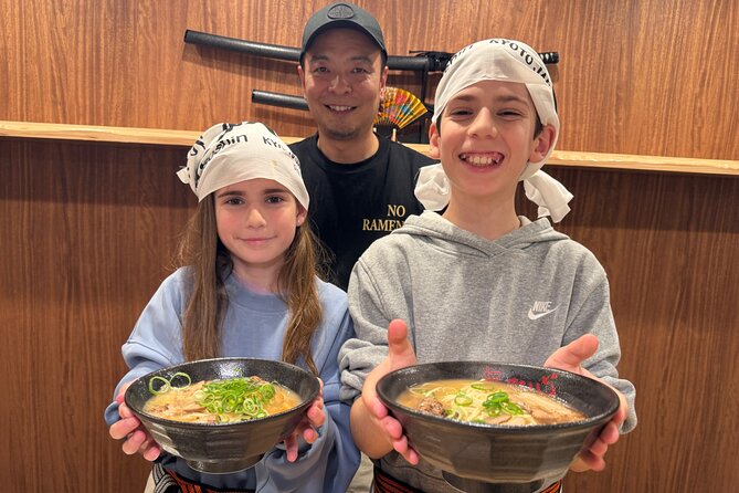 Kyoto Ramen Bowl Painting and Michelin Cooking Class - Kyoto Temple Walk Meets Michelin-Style Ramen Cooking