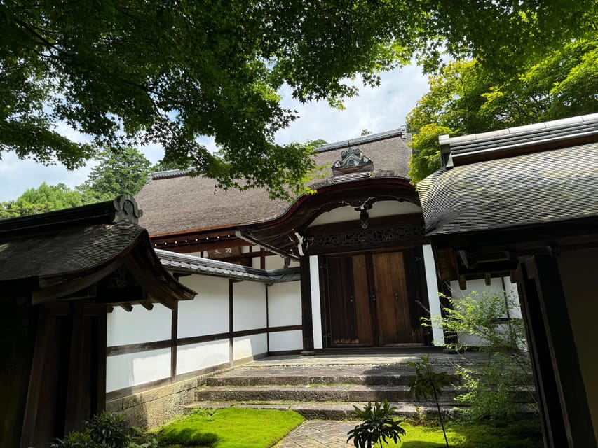 Kyoto: Ryōan-ji, Greatest Zen Garden Guided Tour in 90 Min. - Stop 2: The viewpoint moment that improves what you see