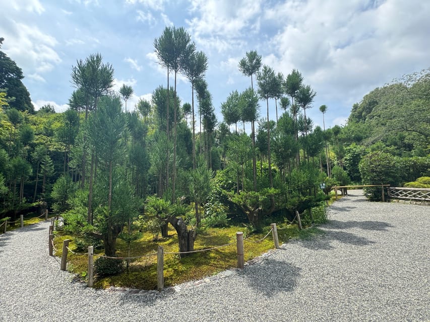 Kyoto: Ryōan-ji, Greatest Zen Garden Guided Tour in 90 Min. - UNESCO World Heritage vibes, without the pressure