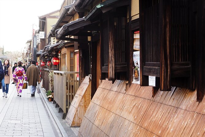 Kyoto’s Higashiyama: Tradition, Art & Religion Tour - Meeting the Guide Without Losing the Morning