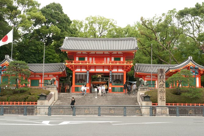 Kyoto’s Higashiyama: Tradition, Art & Religion Tour - Kennin-ji Zen Calm, Tied to Eisai