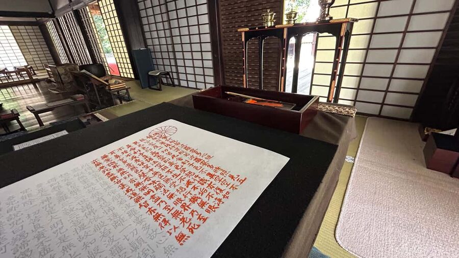 Kyoto: Shakyo & Matcha in Historic Temple Garden - Should You Book Kyoto Shakyo and Matcha in a Historic Garden?