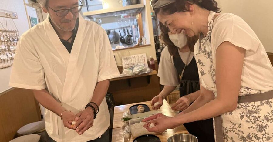 Kyoto: Sushi Making Class with Sushi Chef - From rice practice to real nigiri, step by step