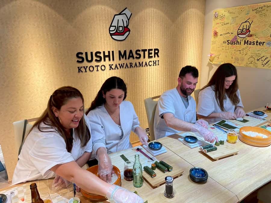 Kyoto: Sushi Making Experience in Kawaramachi - Kawaramachi location, and why the 90-minute format fits Kyoto
