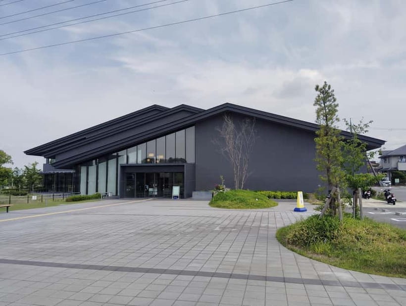 Kyoto: Tea Museum and Tsuen Teahouse Guided Tour - Tea and sweets tasting: how to get the most out of it