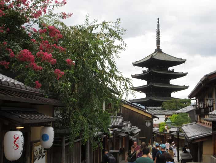 KYOTO: Tempio Kiyomizu Pagode Gion “Geisya” (Guida Italiana) - How the Kiyomizu-dera to Gion route tells Kyoto’s story