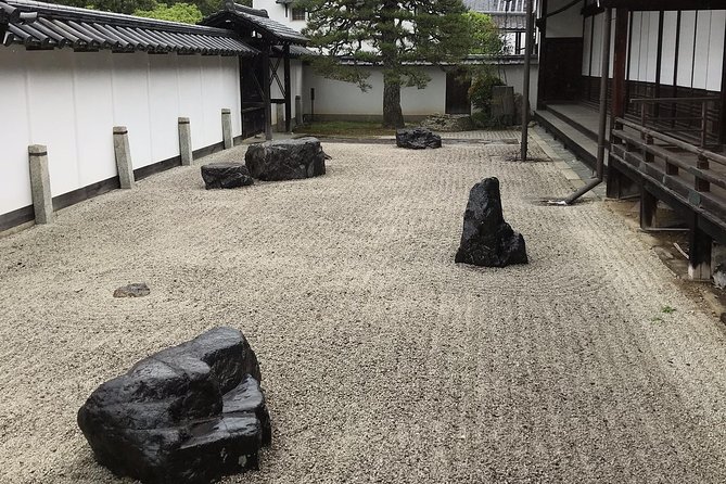 Kyoto: The Path Less Traveled (Private) - A private Kyoto route that actually feels private