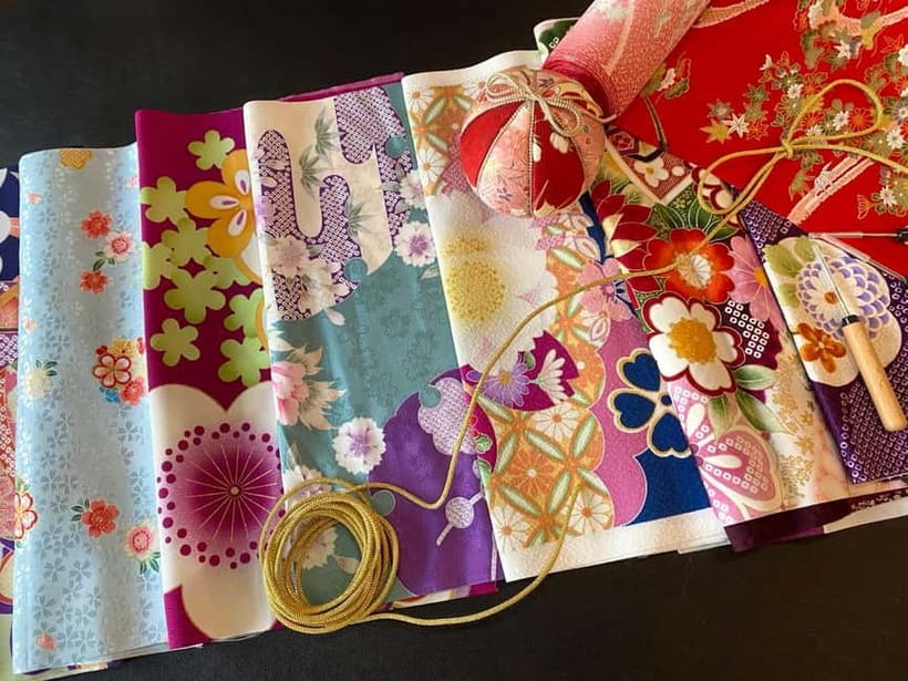 Kyoto: Traditional Kimono Fabric Handicrafts Workshop - Price and Value for a $25, 2 Hour Small Group Class