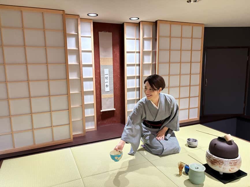 Kyoto: Traditional Tea Ceremony with Matcha & Sweets in Gion - Making your own bowl of matcha, step by step