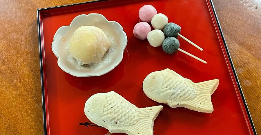 Kyoto: Wagashi (Japanese sweets) Cooking near Fushimiinari - Walking into a Japanese home, not a classroom