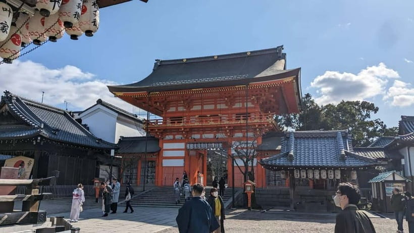 Kyoto: Walking tour Kiyomizu, Geisha District with a Local - Where You Meet, Where You Finish: Shijo Bridge to the Same Spot