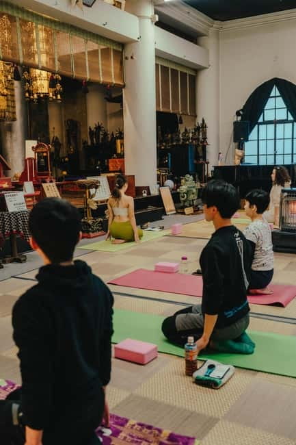 Kyoto: Yoga Session in a Japanese Temple with a Meal - Where You Meet the Temple, and How to Enter Respectfully